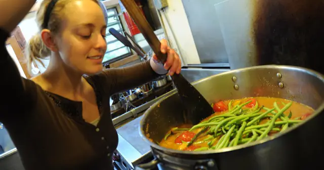Lively Table: A Recipe Blog Grown for 7 Years, Sold for $200K+ — Proof That “Buyers Only Look at Ad Revenue”
